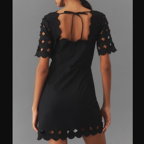 By Anthropologie Women's Cutwork Mini Shift Dress Black Size 6 (Runs Small) NWOT - Picture 2 of 5